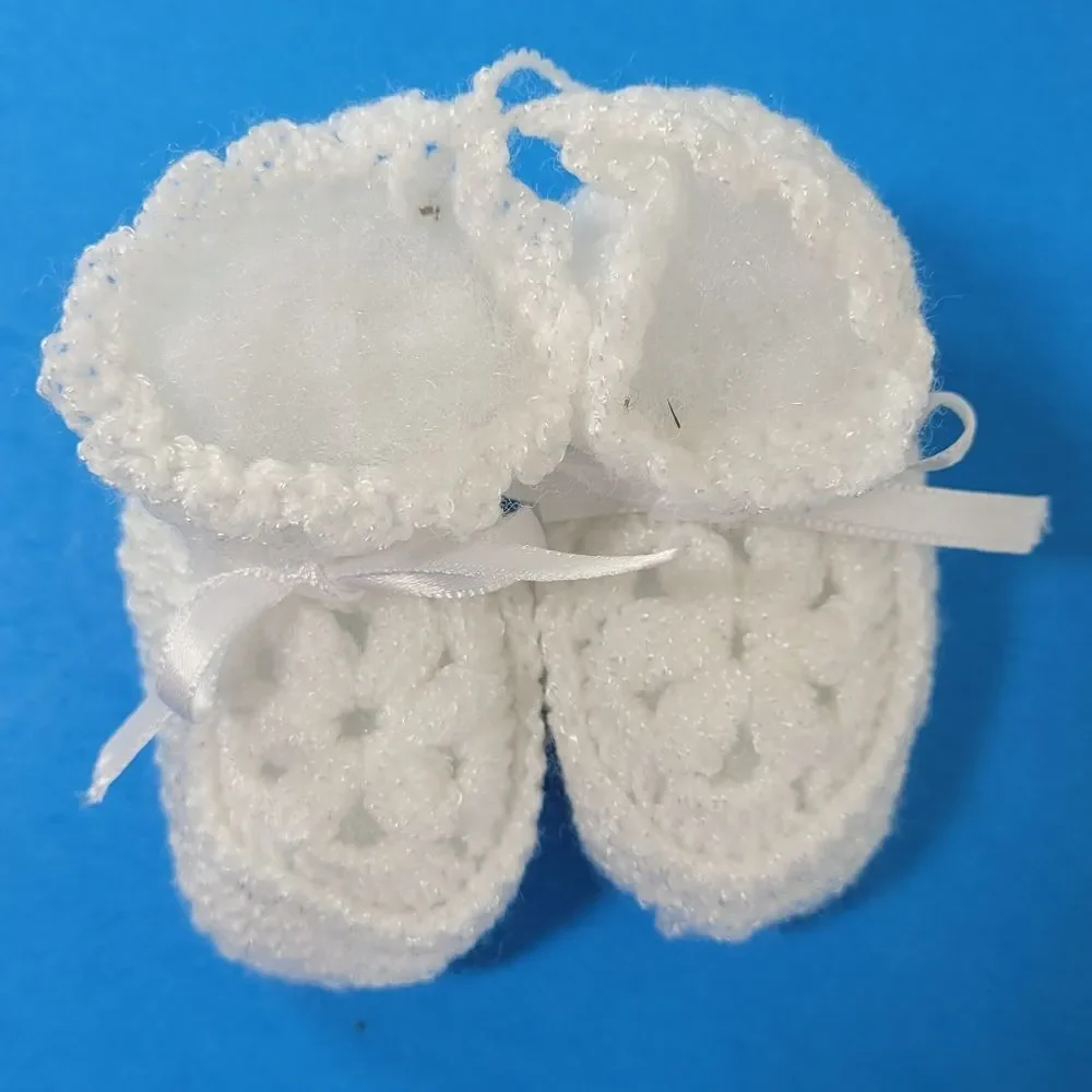 Handmade Crochet Baby Booties Shoes White Newborn Infant Soft Knit Shower Gift
